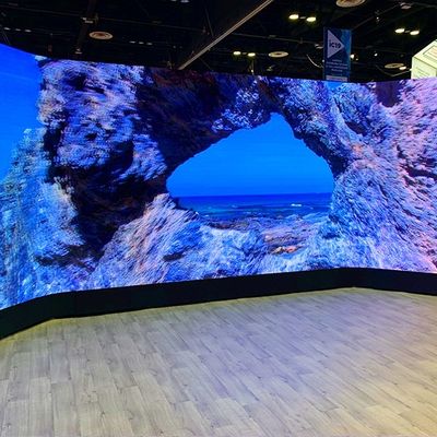 वास्तविकता P1.87 480x480mm इमर्सिव एलईडी डिस्प्ले 3840Hz रिफ्रेश रेट