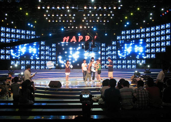 मल्टी फंक्शन इंडोर एलईडी वीडियो स्क्रीन P3.91 1000 निट्स ब्राइटनेस 16 बिट्स ग्रे लेवल