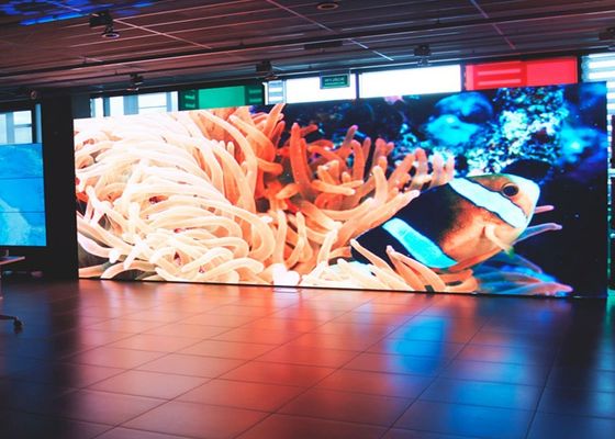 1200cd / m2 SMD2020 P3.91mm फ्रंट सर्विस एलईडी डिस्प्ले 500x500 मिमी