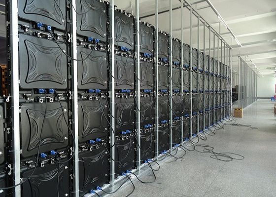 640X640mm SMD2121 P5 300W / M2 बार डीजे एलईडी स्क्रीन 64x32pixels